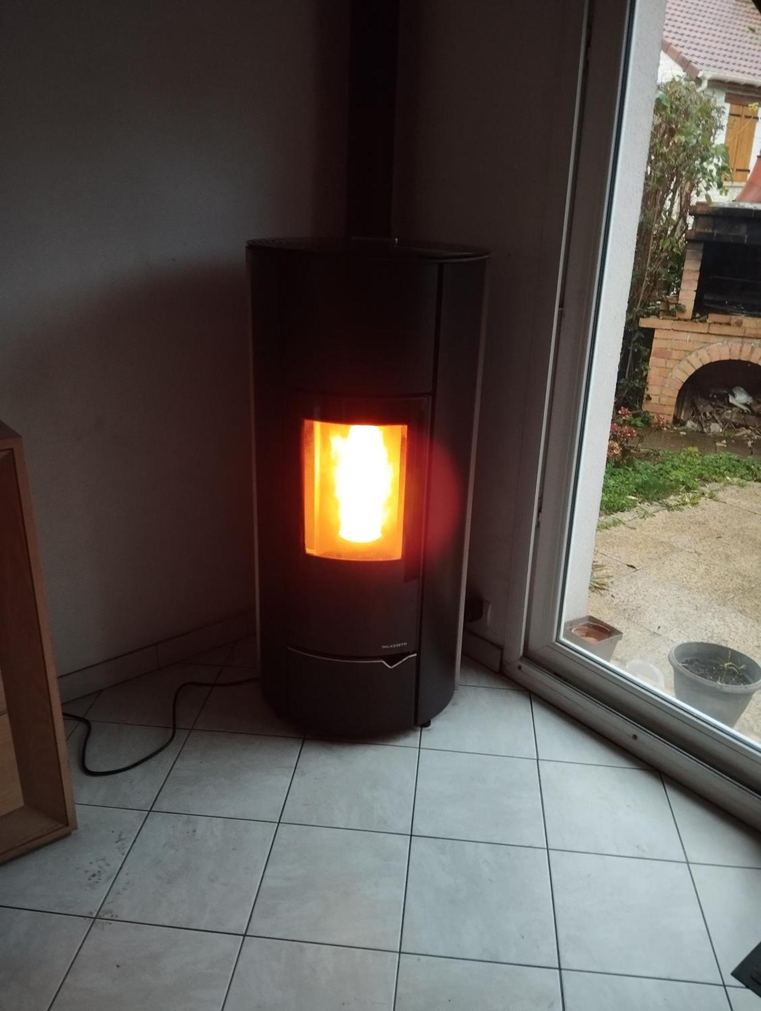 Appartamento Chez Loti Louviers Esterno foto