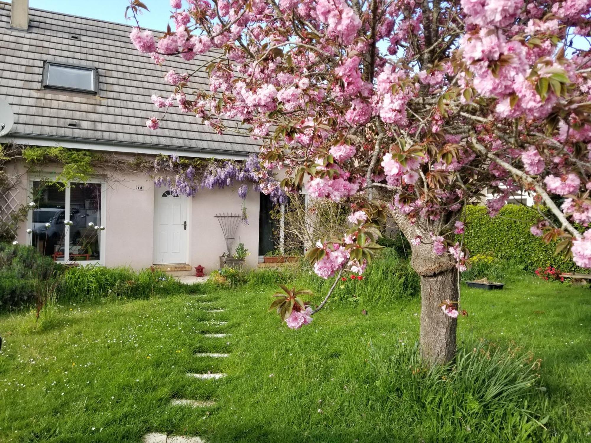 Appartamento Chez Loti Louviers Esterno foto