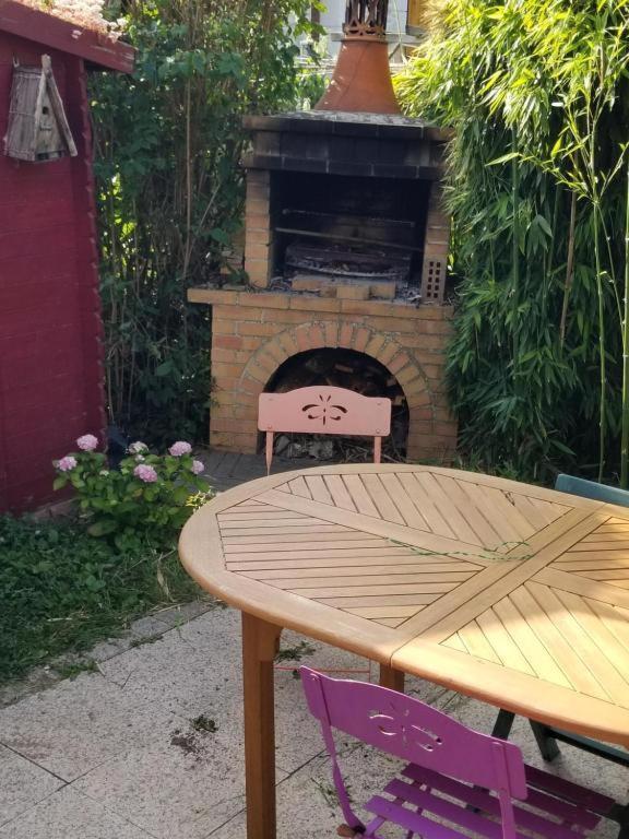 Appartamento Chez Loti Louviers Esterno foto